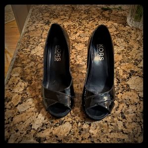 Michael Kors peep toe pumps